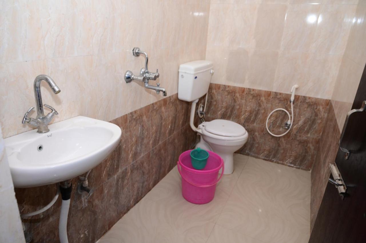 Dwarka Home Stay Бодх Гая Екстериор снимка